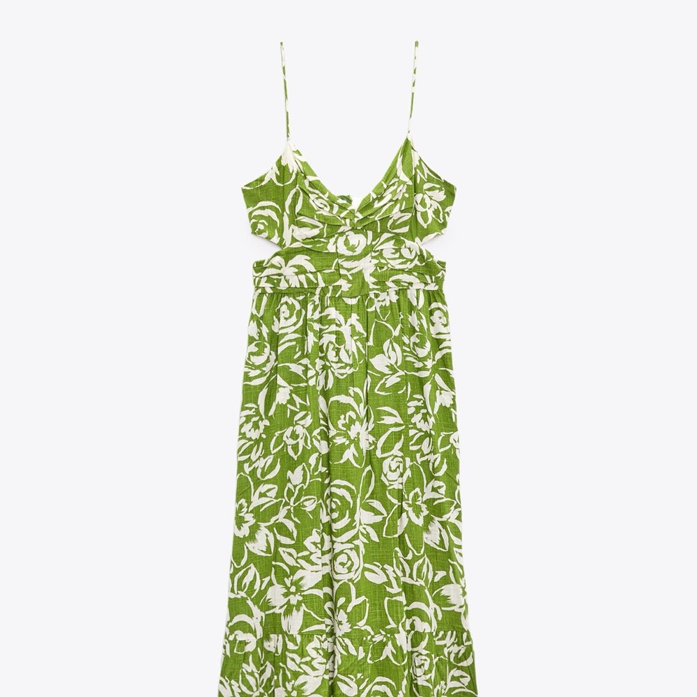 Zara Floral Cut Out Dress | S 💚